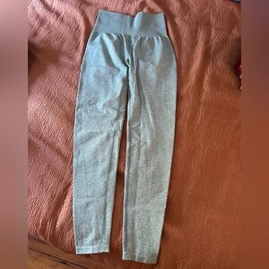 NVGTN Sage Green Scrunch Leggings